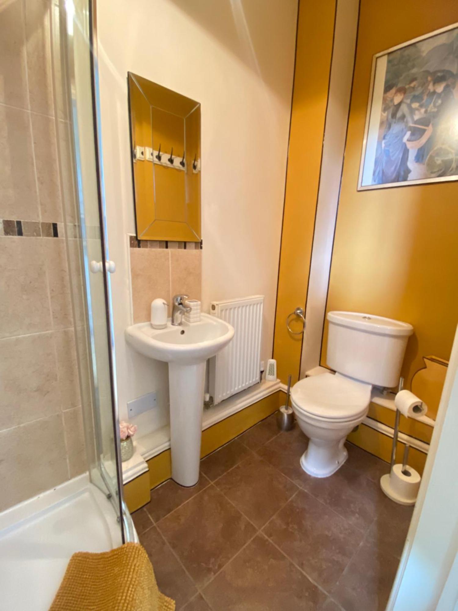 Upton Country Park Guest House นอร์ทแธมป์ตัน ภายนอก รูปภาพ