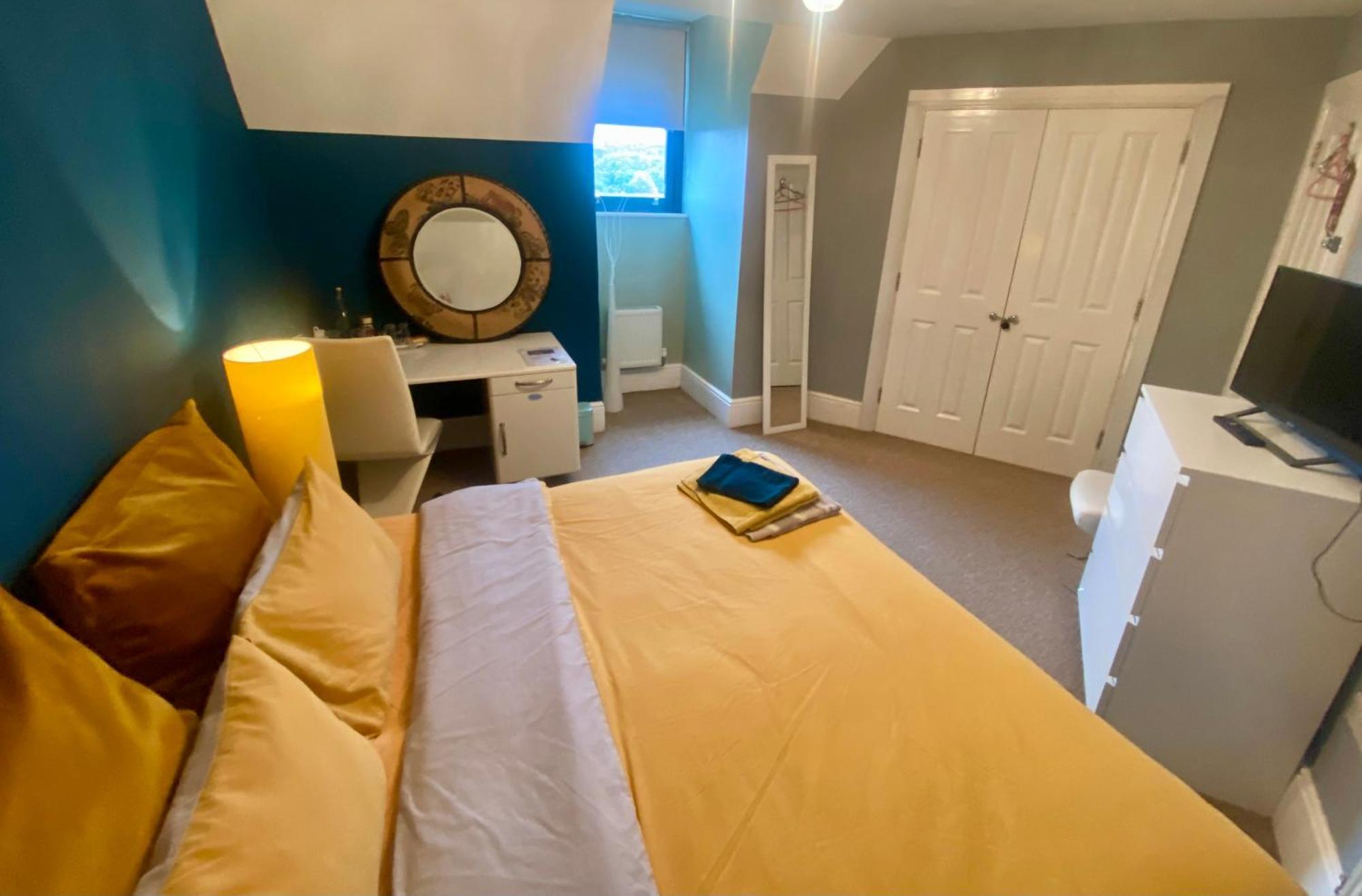 Upton Country Park Guest House นอร์ทแธมป์ตัน ภายนอก รูปภาพ